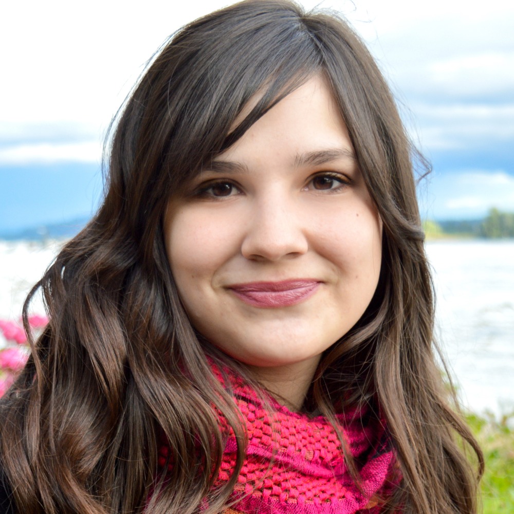 Meet your Posher, Hannah